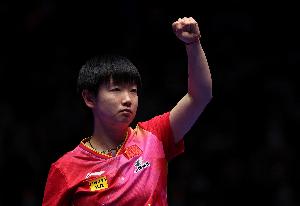 孙颖莎：王曼昱一直都是我特别尊敬的对手 也是最好的队友