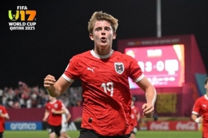 U17世界杯1/8决赛英格兰0-4惨败奥地利，后者1/4决赛对阵日本