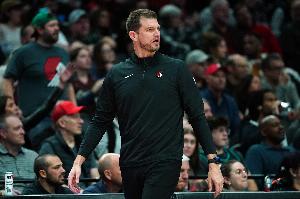 自1970-71赛季开拓者加入NBA以来 球队1分之差输掉133场&联盟最多