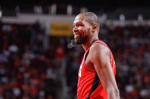 KD将因家事缺席！火记：这超越了篮球的范畴 他从不会无故缺席