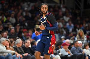 骑士客战猛龙 加兰&阿伦&亨特&梅里尔缺阵 迪恩·韦德出战成疑