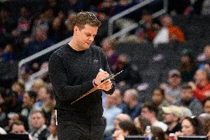 哈迪：不想用背靠背疲劳来当输球借口 注意力涣散&大脑有点慢