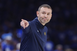 掘金主教练更衣室演讲：这是团队的胜利 各位都有漂亮的进球