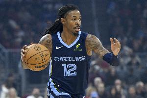 Stein：莫兰特、拉梅洛·鲍尔和特雷·杨都可能在截止日前被交易