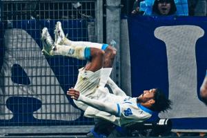 谁说廉颇老矣？36岁奥巴梅杨俱乐部16场8球7助 4分钟双响逆转纽卡