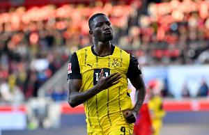 吉拉西：在上场欧冠输给曼城后，今天的胜利对多特至关重要