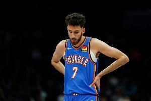 切特：不会躺在总冠军荣誉薄上 冠军不是我们人生清单的最后一项