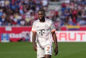 拜仁官方：于帕梅卡诺缺席对阵圣保利是因为身体负荷管理