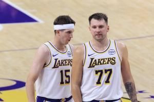 东契奇里夫斯单场同砍35+ 2000以来湖人第四对&比肩OK和詹眉