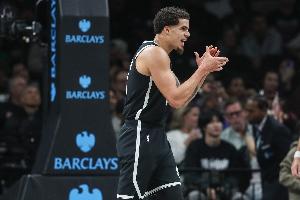 场均24.3分7.4板！篮网客战雄鹿 小迈克尔·波特因背部伤势缺阵