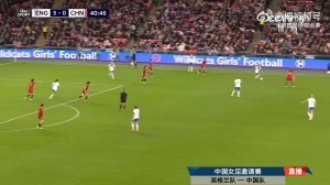 ✊现场支持中国女足的球迷们！加油声很响亮！