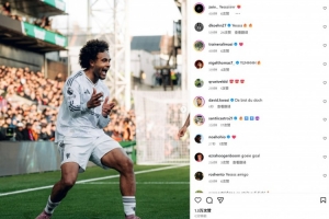 打破364天联赛进球荒，齐尔克泽社媒晒标志性庆祝进球动作