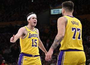 同意吗？美媒：东契奇+里夫斯是联盟本赛季最强后场 且优势明显