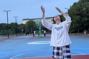 瓜迪奥拉：我想念克洛普而且彼此尊重，他给了我很多启发！