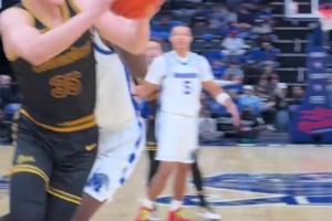 中国男篮锋线的好苗子！现场视角看王俊杰打球，真的太爽了