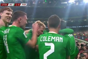 葡萄牙客场落后！门将科斯塔级失误送角！爱尔兰角球头球接力破门