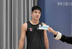 CBA体测在青岛进行，陈国豪体测后表示：体测选17折比较稳，回到广州融入很快