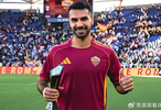 大器晚成！28岁罗马王牌铁卫成转会香饽饽，引得英超4大豪门疯抢